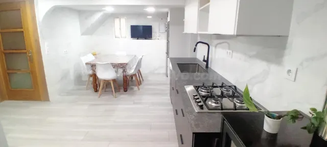 Casa de 242 m2 con terraza y vistas a la ría del Eo en Figue - foto 4