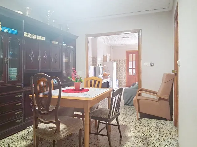 Dos viviendas independientes en una sola casa - foto 2