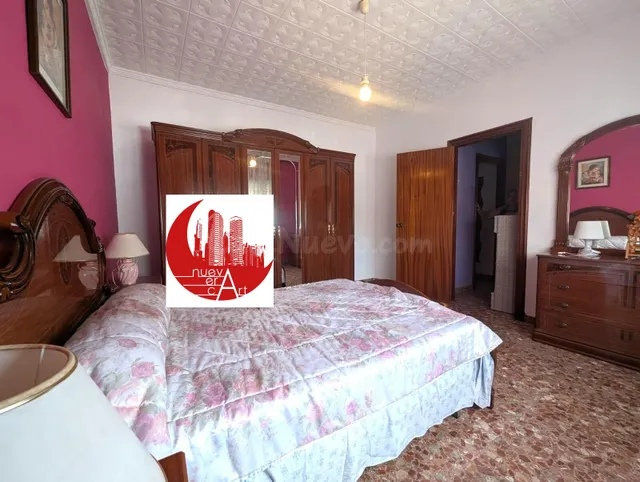 ¡Casa en planta baja con amplio patio + Parcela en Venta en  - foto 3