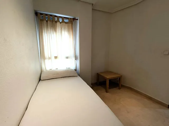 🏢 Vivienda en alquiler para larga temporada en La Florida, Alicante (próxima al C.C. Puerta de Alicante) — 28