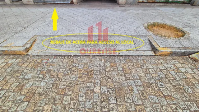 REF. 5638 LOCAL COMERCIAL EN O COUTO — 2