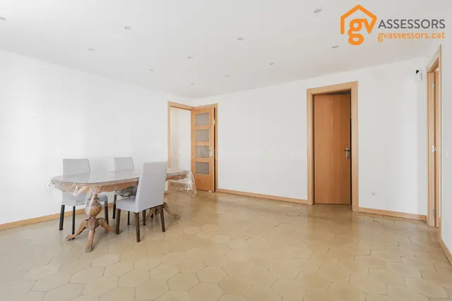EXCLUSIVO PISO DE 133M2 CON 5 habitaciones — 3