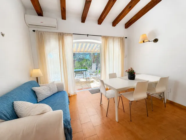 Encantador bungalow esquinero de una sola planta en Moraira Park — 5