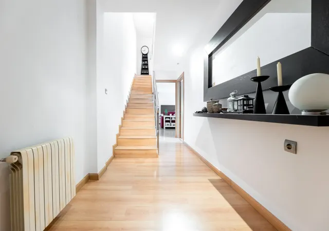 PRECIOSA CASA EN MONTELUZ — 23