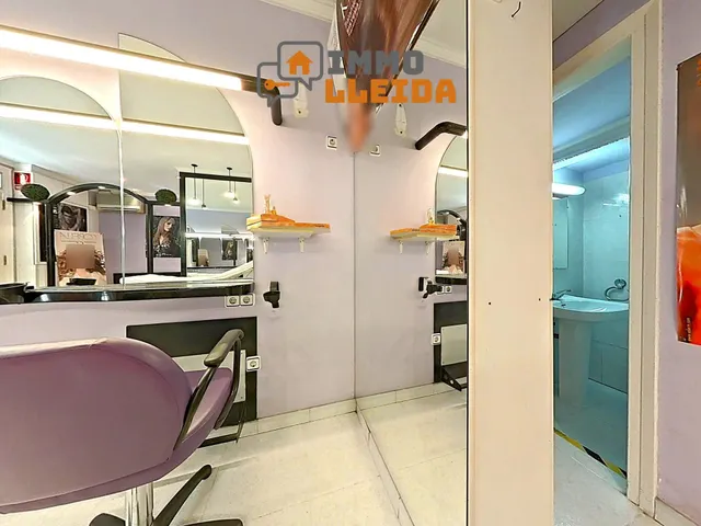 OPORTUNIDAD Local comercial en Balaguer — 12