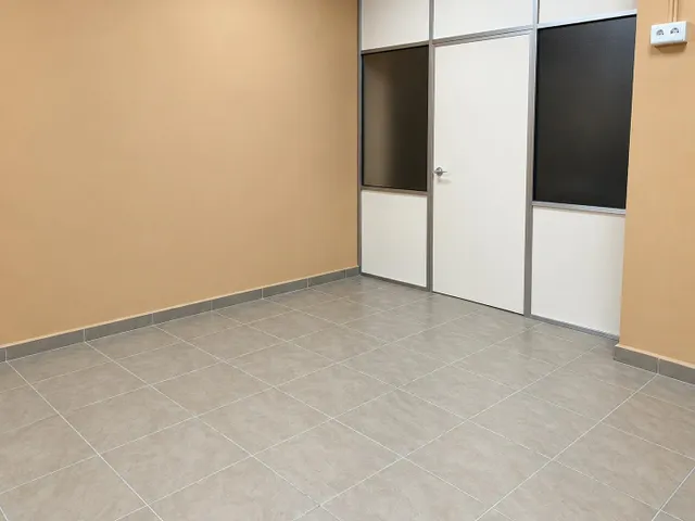 Local comercial en venta en Quart de Poblet — 13