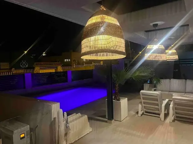Villa 5 habitaciones 280m² en venta - Centro — 12