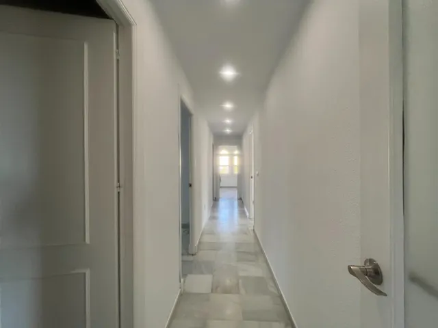 ESPECTACULAR PISO DE 5 DORMITORIOS EN LA MEJOR ZONA DEL PUERTO DE SANTA MARIA — 27