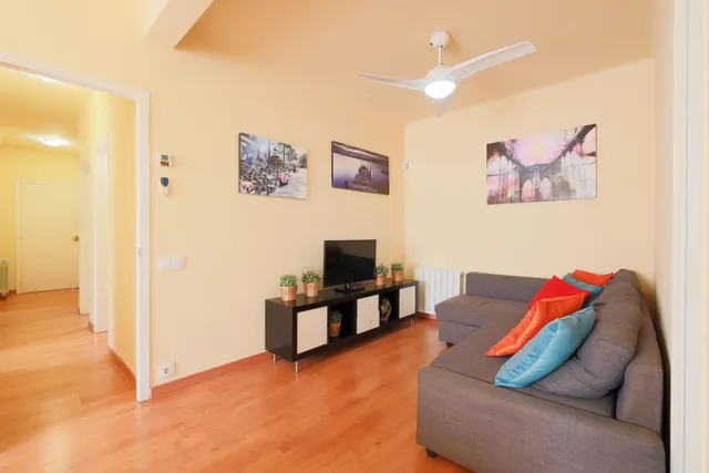 Piso 4 habitaciones 74m² en venta - El Camp de l`Arpa del Clot — 9