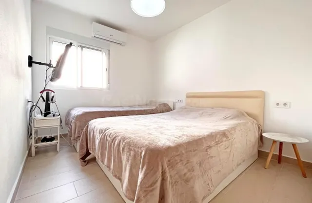 TOTALMENTE REFORMADO! CHALET SEMI-INDEPENDIENTE EN ORIHUELA COSTA — 9