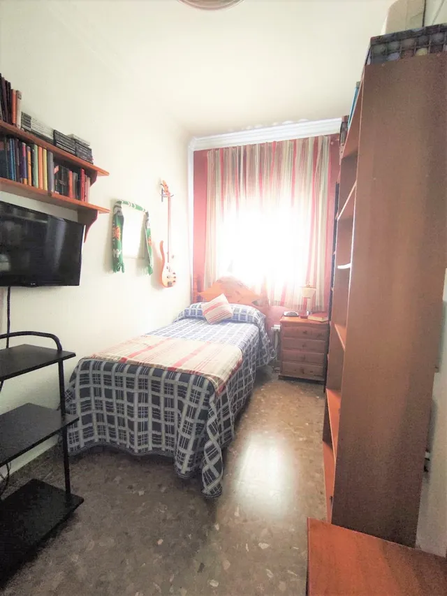 DOS VIVIENDAS EN UNA EN PLENA AVENIDA, NUEVA ALCALA — 13