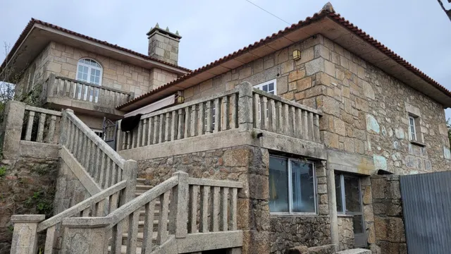 Chalet 6 dormitorios en Vilanova de Arousa
