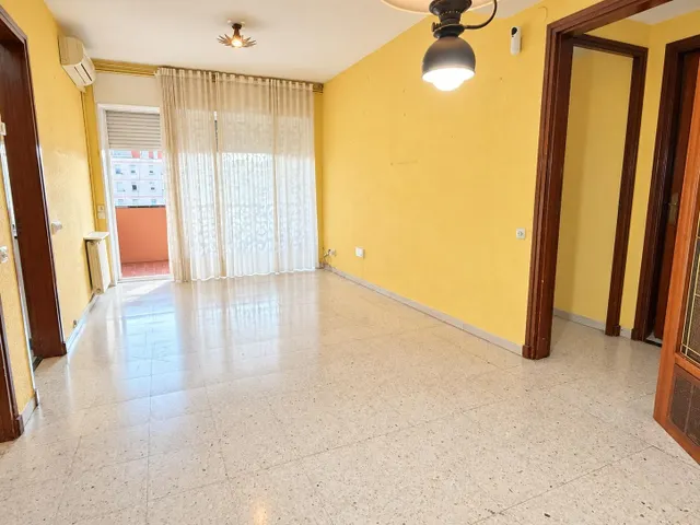 FANTASTICO PISO EN PLENA CREU ALTA — 9