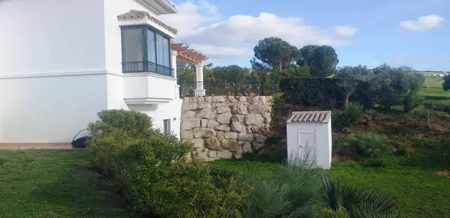 SE VENDE VILLA EN CAMPO DE GOLF GARDEN EN ARCOS DE LA FRONTERA — 8