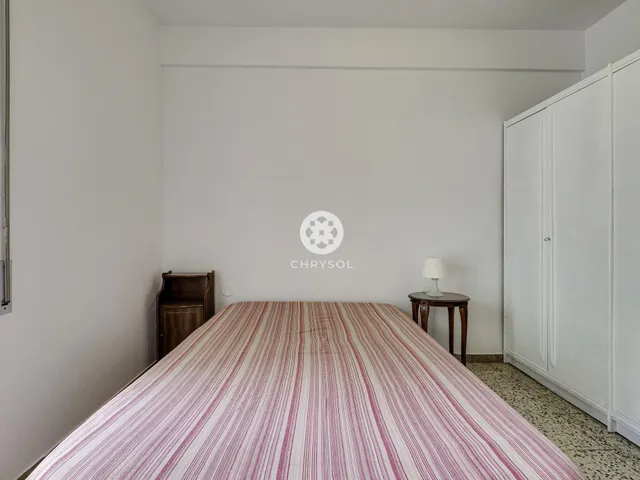 Piso en venta junto a Sagrada Familia. — 18