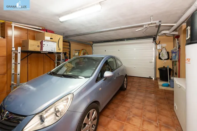 MAGNÍFICO CHALET EN URB. SUEÑOS DE CADIMA, ALHENDIN — 41