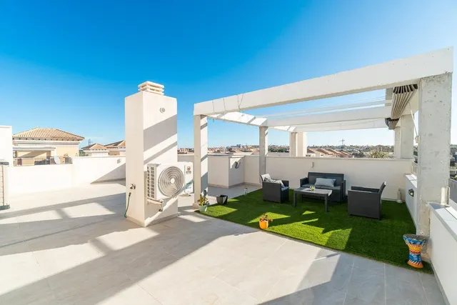 Atico con solarium en Orihuela Costa — 7