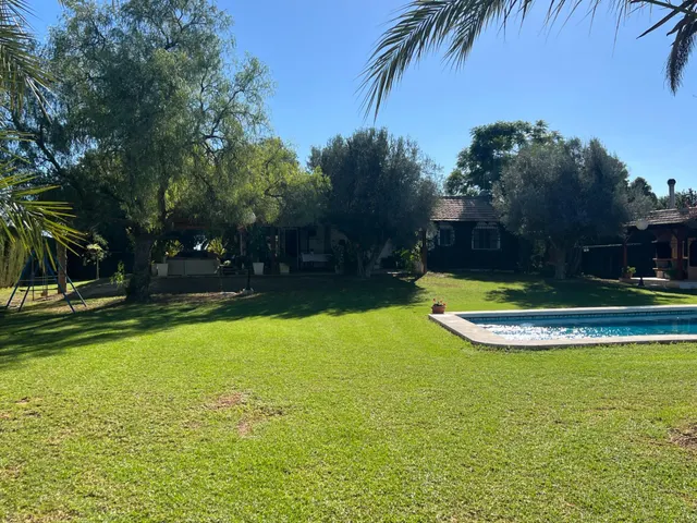 Una casa rural verdaderamente especial: privada, acogedora y perfectamente conectada tanto con el pueblo como con la costa. Bienvenido a un lugar dondela paz, el espacio y la naturaleza se fusionan — 20