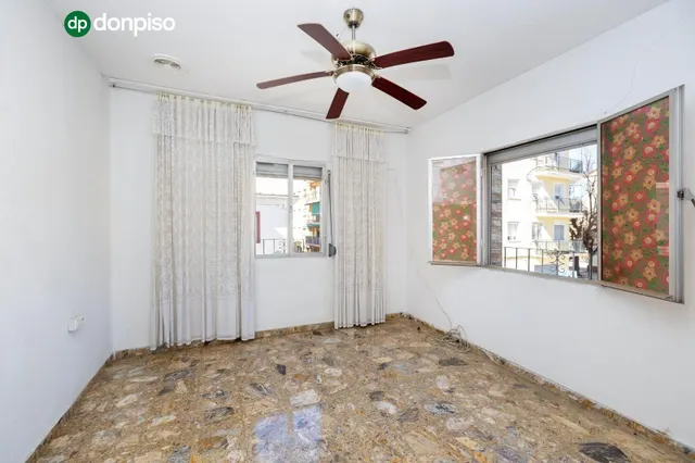 Edificio con gran potencial de desarrollo residencial en Zaidín – Granada — 27