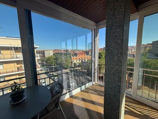 Piso 4 habitaciones 256m² en alquiler - Reconquista — 35