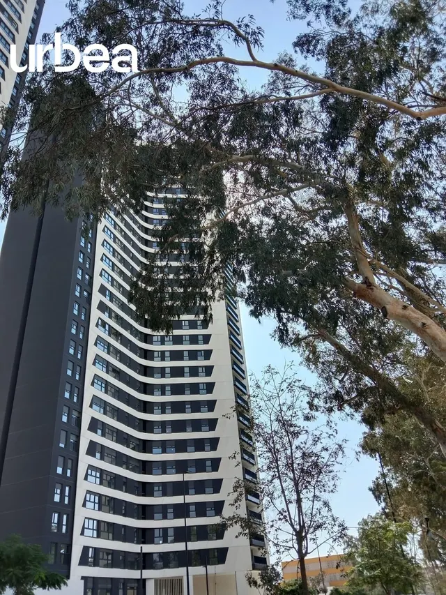 URBAN SKY PLURIFAMILIAR VIVIENDAS DE 1,2,3 Y 4 — 5