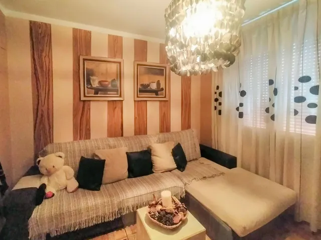 SENSACIONAL CASA DE ENSUEÑO EN AGUILAR — 7