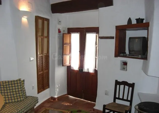 CASA EN VENTA EN VILLALUENGA DEL ROSARIO — 4
