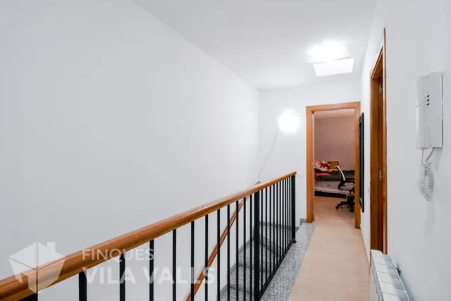 Casa en el centro de Sant Feliu de Codines con parking — 19