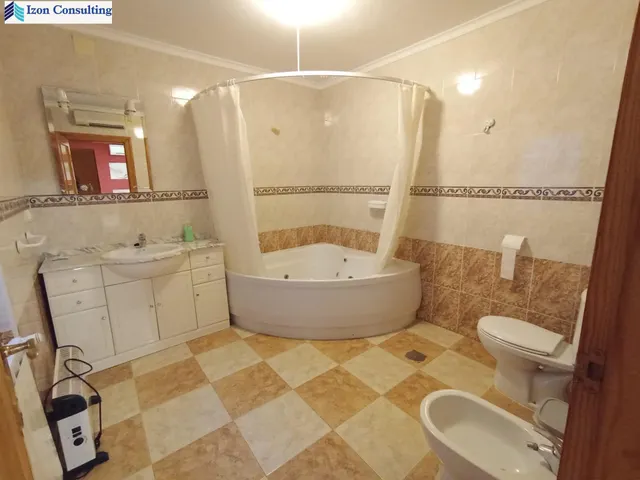 HOSTAL-RESTURANTE EN LA RODA — 23