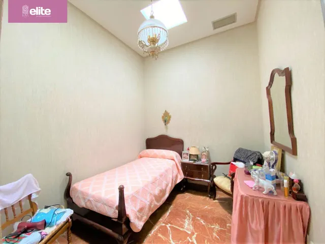 MAGNIFICA CASA EN EL CENTRO — 24