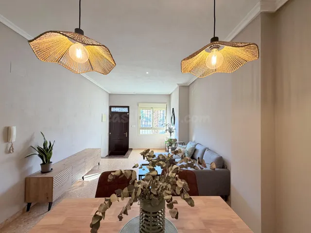 PLANTA BAJA CON GARAJE Y EQUIPADA, ZONA NUEVA SAN ANTÓN, CIU - foto 4