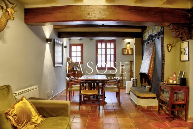 Exclusiva Casa de Piedra con Licencia Turística en el Corazó - foto 3