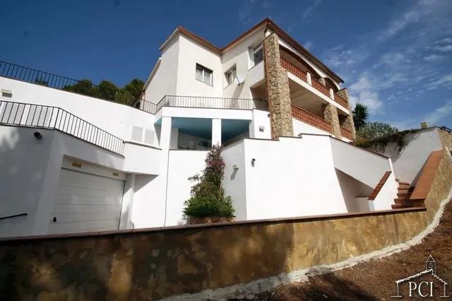 PALS - Casa reformada estilo moderno con 2 apartam. indep.., - foto 5
