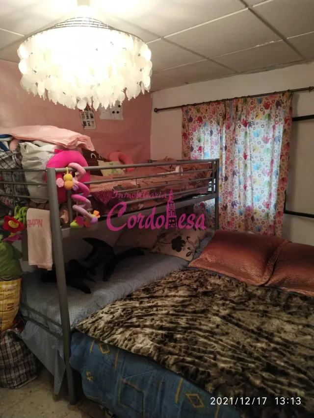 CASA CON TERRENO EN TRASSIERRA — 12