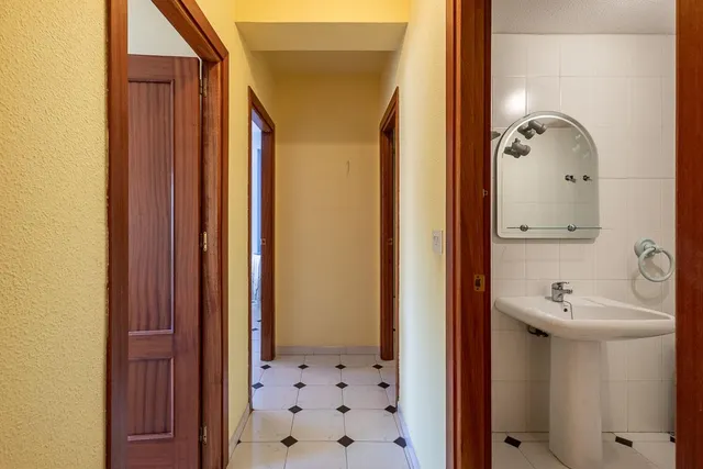 Piso con garaje y trastero en Almuñecar — 18