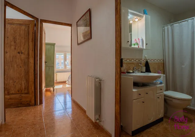 Casa 3 habitaciones 120m² en venta - Casco antiguo — 25