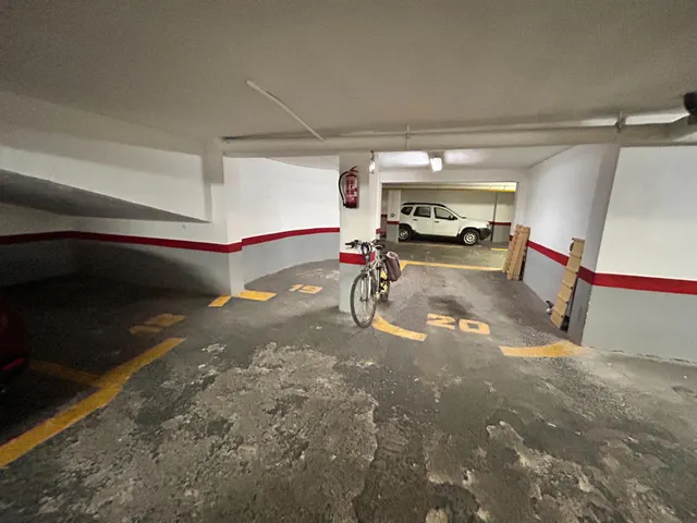 Parking 23m² en venta - La Raiosa — 9