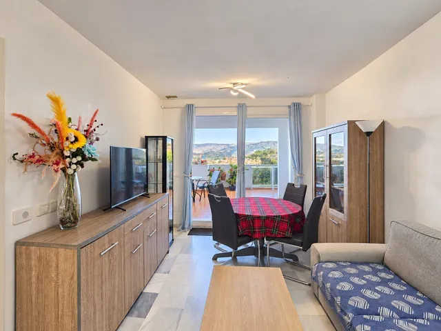 Apartamento de 2 dormitorios con vistas al mar, amplia terraza y aparcamiento en Hacienda Casares — 6