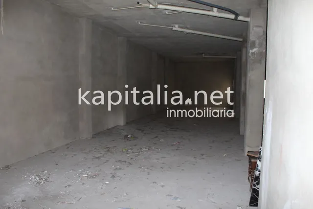 Local comercial en alquiler cerca de universidad — 13