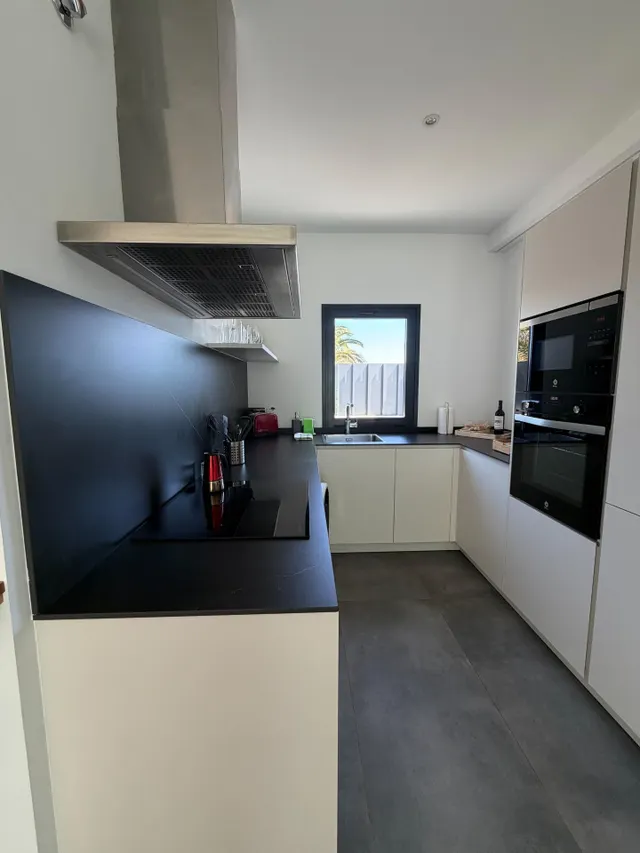 Casa con piscina privada junto al mar en La Listada — 18