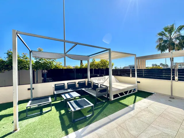 Villa 4 habitaciones 271m² en venta - Lomas de Cabo Roig — 48