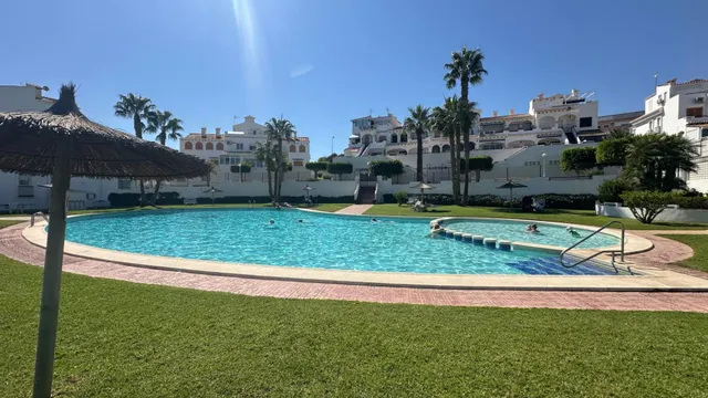 Casa 3 habitaciones 107m² en venta - Torre la mata — 39