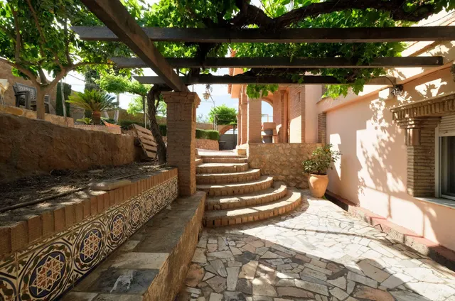 Espectacular chalet-cortijo con encanto, piscina y vistas a Sierra Nevada en Padul — 14