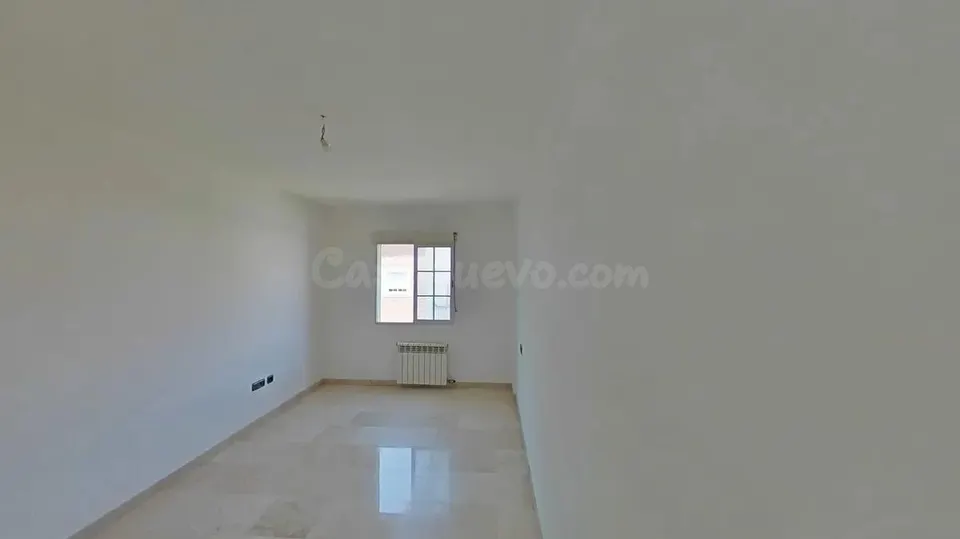 Amplio y Moderno Piso en el Corazón de Armilla