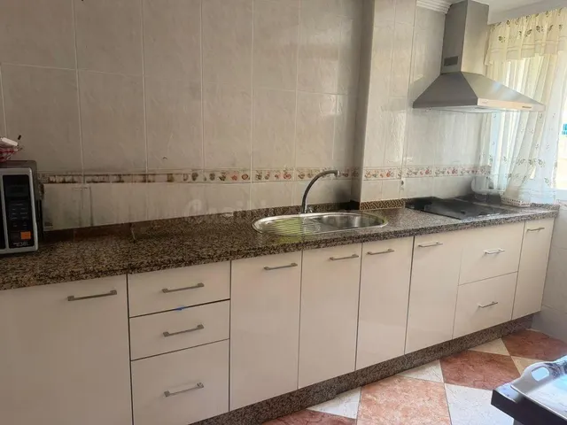 OPORTUNIDAD PISO DE 3 DORMITORIOS EN EL BARRIO DE LA LUZ — 4