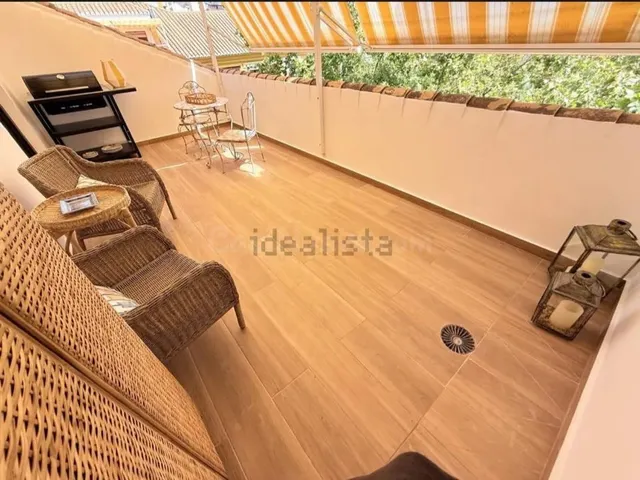 ¡espectacular ático reformado a estrenar con terraza en pleno centro de Rincón de la Victoria! — 4