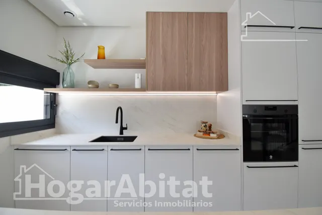 CHALET NUEVO CON PISCINA, GARAJE Y TERRAZA — 18