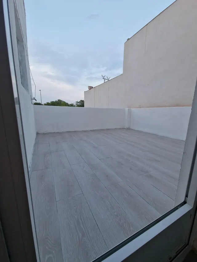 Hábitación con cama individual en la Calle Verónica, Santa Faz. — 9