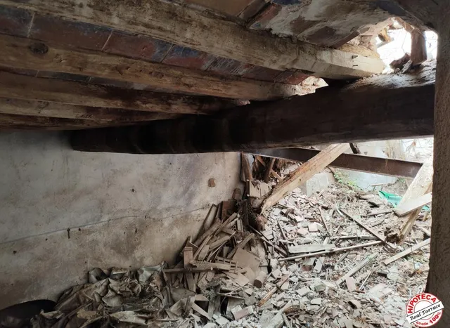 Edificio histórico para rehabilitar en pleno centro de Alforja – Gran oportunidad para inversión o promoción — 12