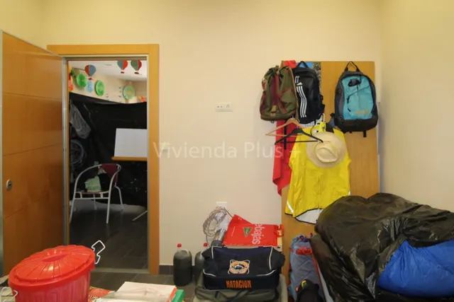 magnifico local en alquiler buena ubicación persiana automatica y alarma instalada — 4
